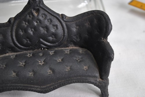 ANTIQUE METAL DOLLHOUSE SOFA COUCH CHAIR & OTTOMAN 3 PIECES - Picture 11 of 19