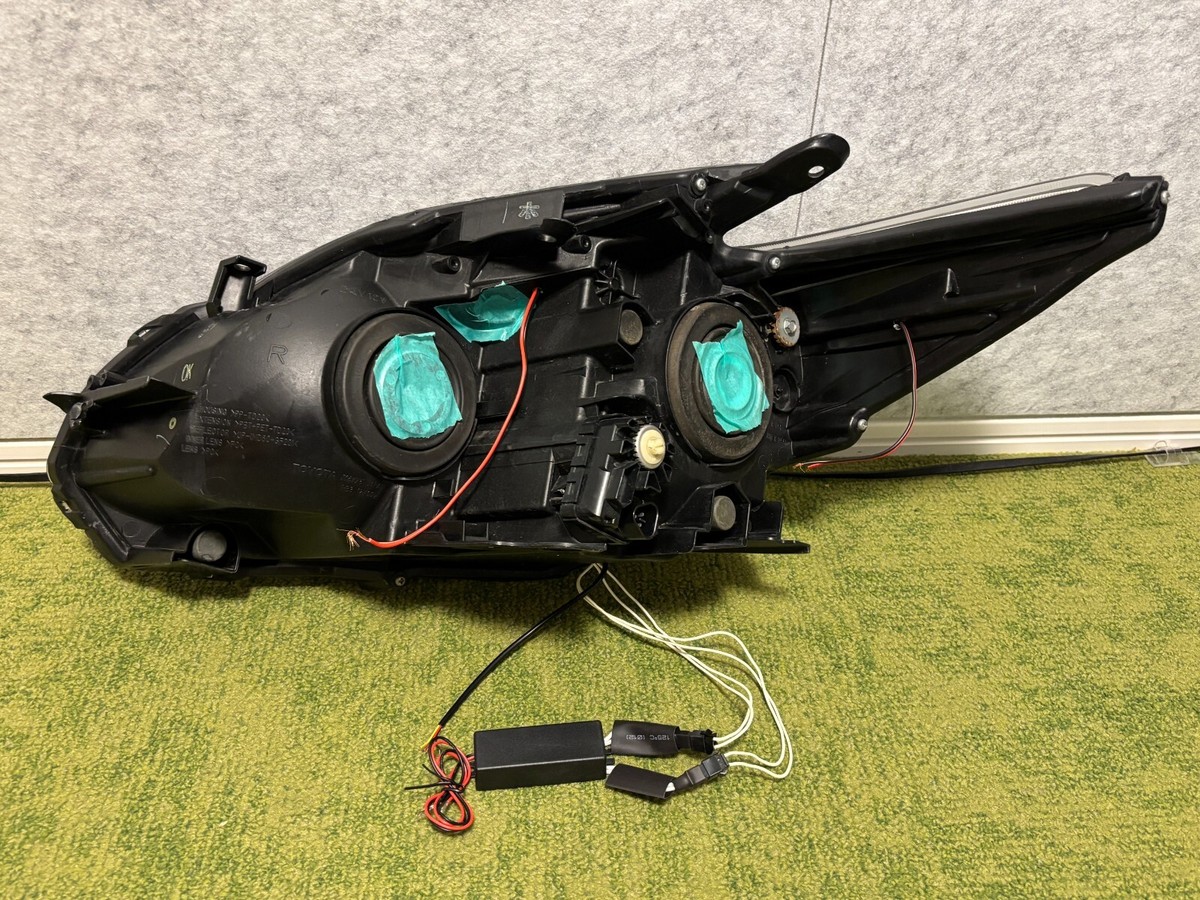 Toyota Genuine Prius ZVW30 Custom Projector Headlight Lamp Left