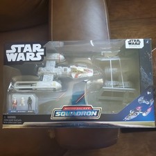 Star Wars Y-Wing VS Tie Bomber Micro Galaxy Squadron With 3 Figures Mib