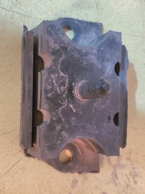 NOS Motor Mount 200 6 cylinder Ford Maverick Comet Falcon 66 67 68 70 71 72 DODA