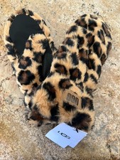 NWT WOMENS S/M SPOTTY LEOPARD UGG QUILTED FAUX FUR MITTENS PLEASE READ