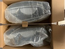 2000-2006 Chevrolet Suburban LH Left and RH Right Front Headlight Black Set