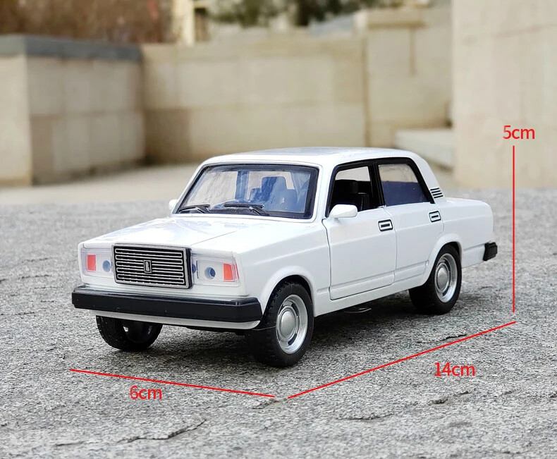 1/32 LADA Classic Car Alloy Car Model Diecast Vehicle Pull Back
