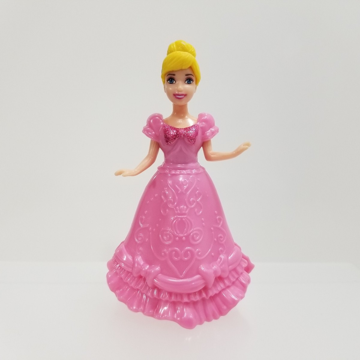 Mattel: Disney Princess Little Kingdom MagiClip Fashions Gift Set  Cinderella
