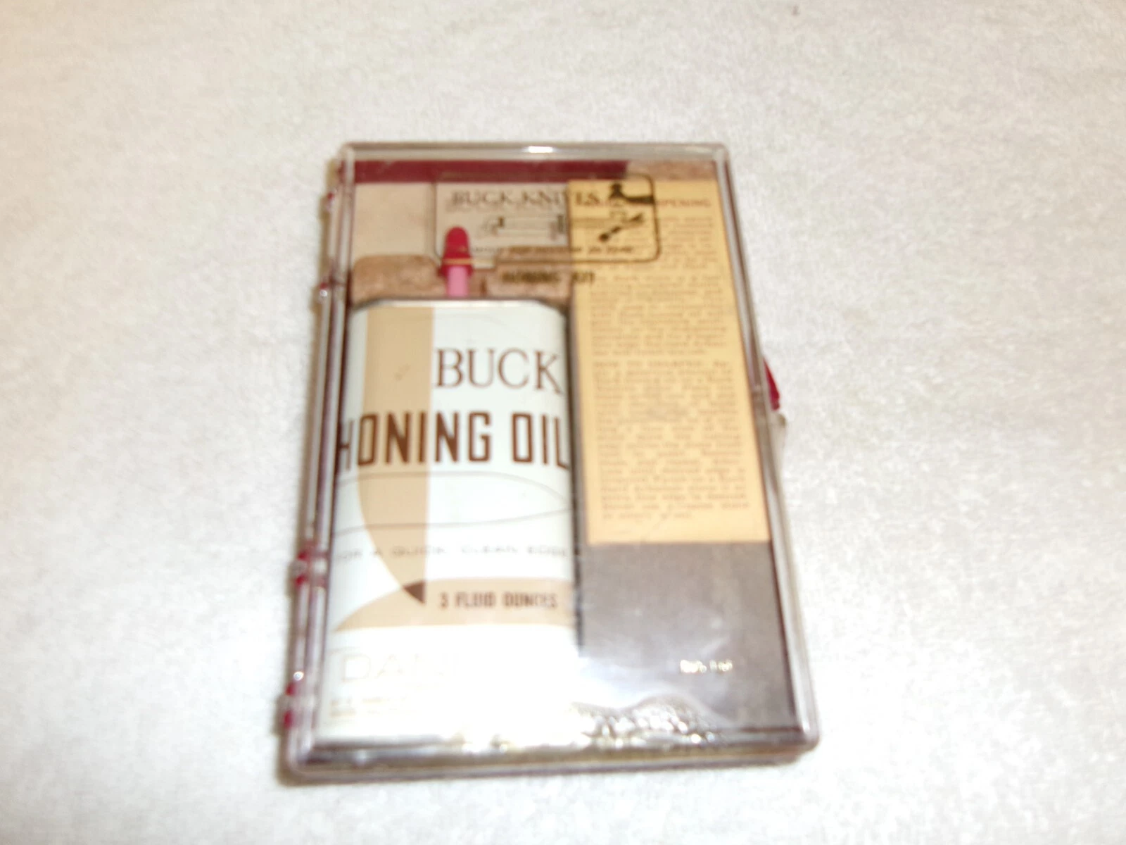 Vintage Buck Knife Honing Kit No. 133 2 Sharping Stones Case Oiler
