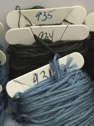 Lot of 10 DMC Cross Stitch Floss Carded-#930x3,931,934,935,936,937,938,939 - Picture 3 of 6