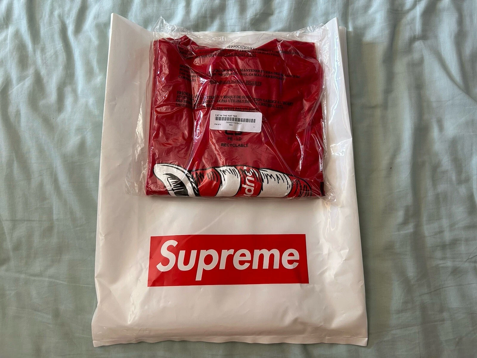 Tee shirt rouge Supreme Cat In The Hat FW18 grand avec sac suprême   flambant neuf dans son sac