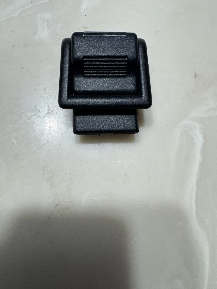 Alfa Romeo Milano 75 Door Lock Pin Knob & Bezel 1987-89 - Image 3 of 4