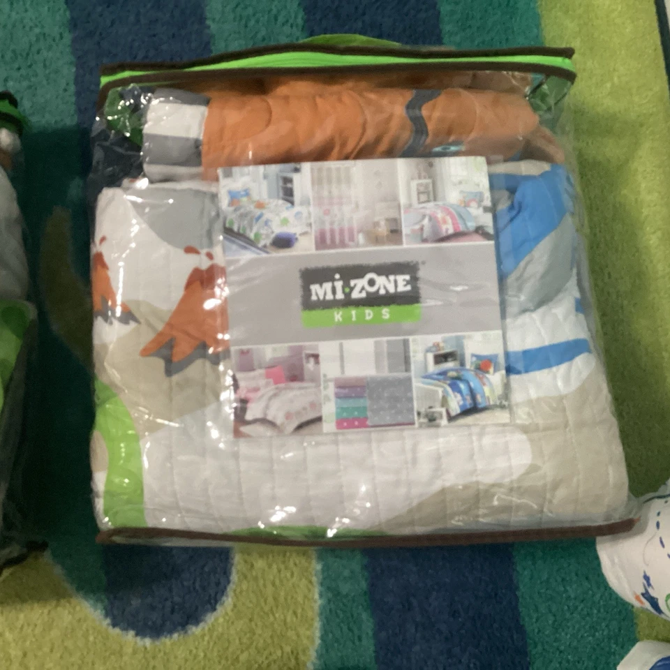 Dinosaur Bedding Set Dino Theme Full Size Sheet Set Dinosaur Theme Bedding Set - Image 4 of 4