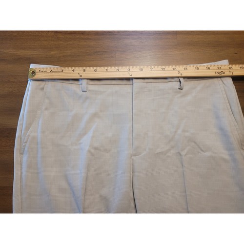 Greg Norman Ultimate Travel Pants Men’s 36x32 Tan Check Performance Golf EUC - Picture 9 of 12
