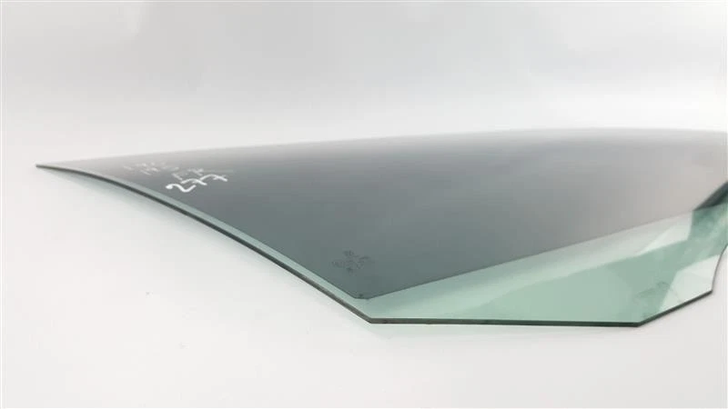 Vidrio de puerta de pasajero delantero OEM 2006 2007 2008 2009 2010 Volkswagen Passat Foto 2 de 4