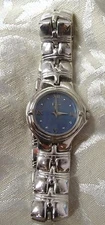VINTAGE ESQUIRE SWISS BLUE WATCH NICE CONDITION 7-1/4" Good WORKING CONDITION