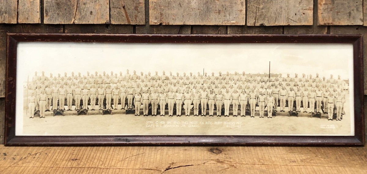 Vintage WWII 1945 Fort Bragg 2ND TNG REGIMENT Original Group Photo