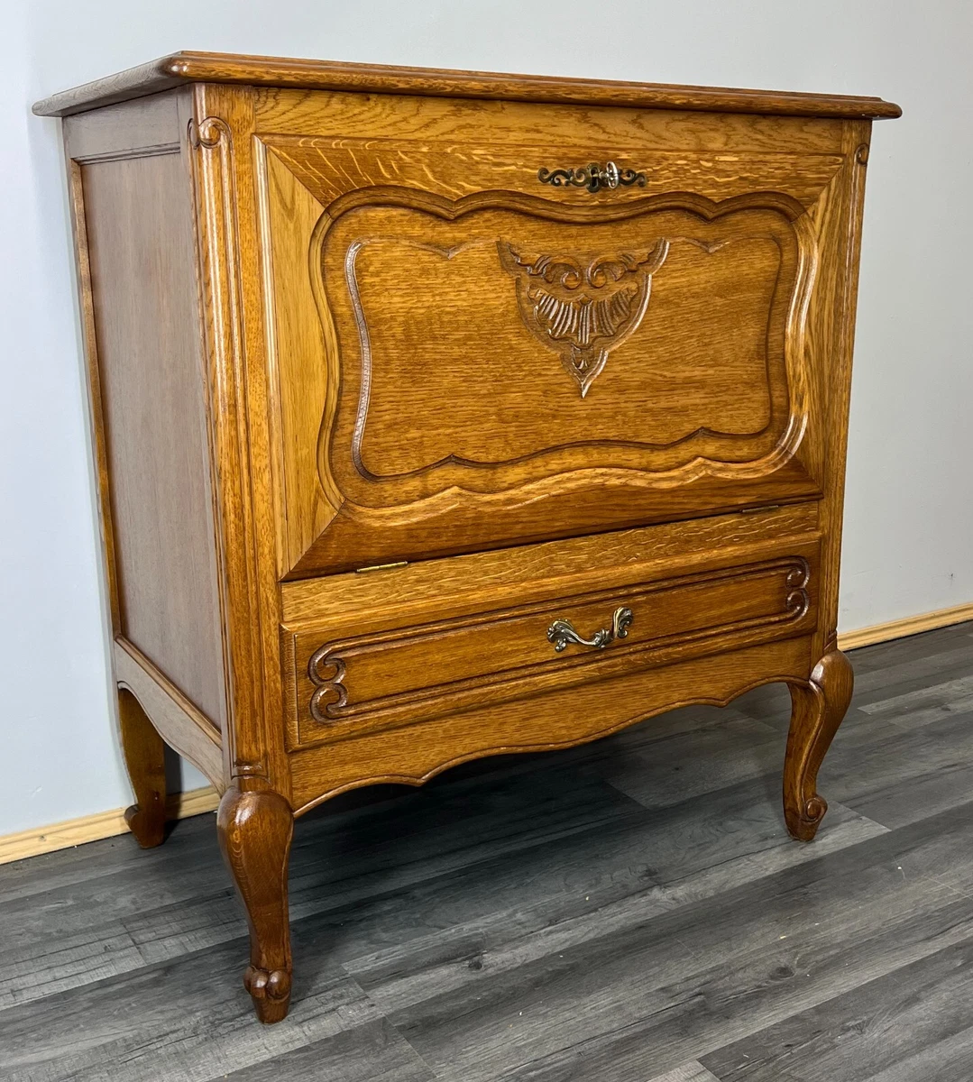 Vintage 2024 french sideboard