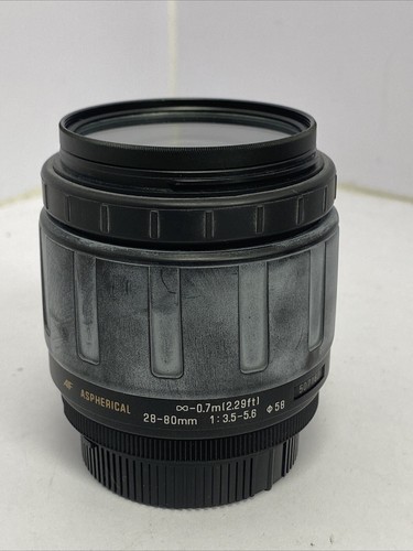 Tamron AF Aspherical 28-80mm 1:3.5-5.6 Lens - Picture 4 of 9