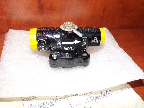 NEW Airesearch Aircraft Regulator 132282-4-1 - Imagen 1 de 4