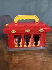 Carro de mudanza musical Daniel Tiger's Neighborhood Mister Roger's Bus juguete