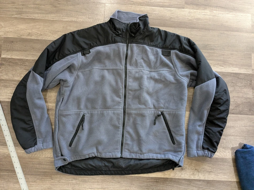 5.11 Tactical Series Men's Size Large Gray/Black RN 109614 Fleece Jacket  - Image 2 of 4