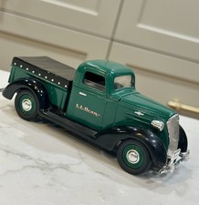 Liberty Classics 1/25 Diecast Coin Bank 1937 Chevy Truck L.L. Bean. Loose 