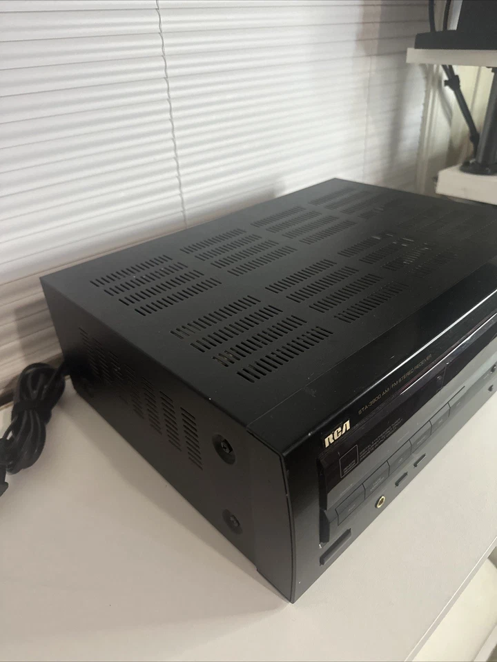 RCA STA-3900 AM/FM Stereo Receiver 190 W  - Tested & Working - Image 3 of 4