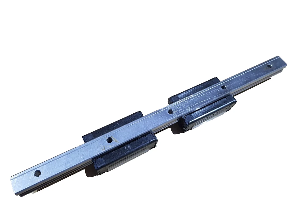 THK Linear Rail With 2 THK SSR15 Linear Guide Blocks - Image 3 of 4