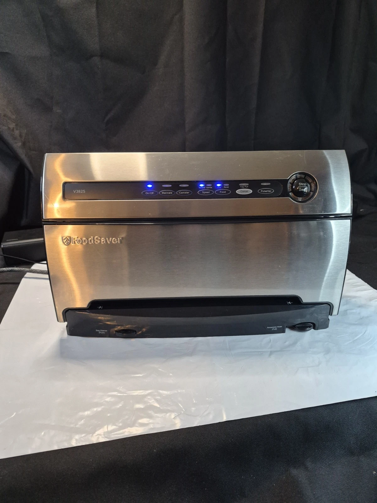 FoodSaver V3825 Smart Seal Automatic Vacuum Bag Sealer With Bags-Stainless Steel