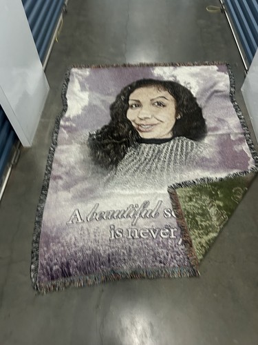 Unbekannte Decke 68x54 - Bild 7 von 7