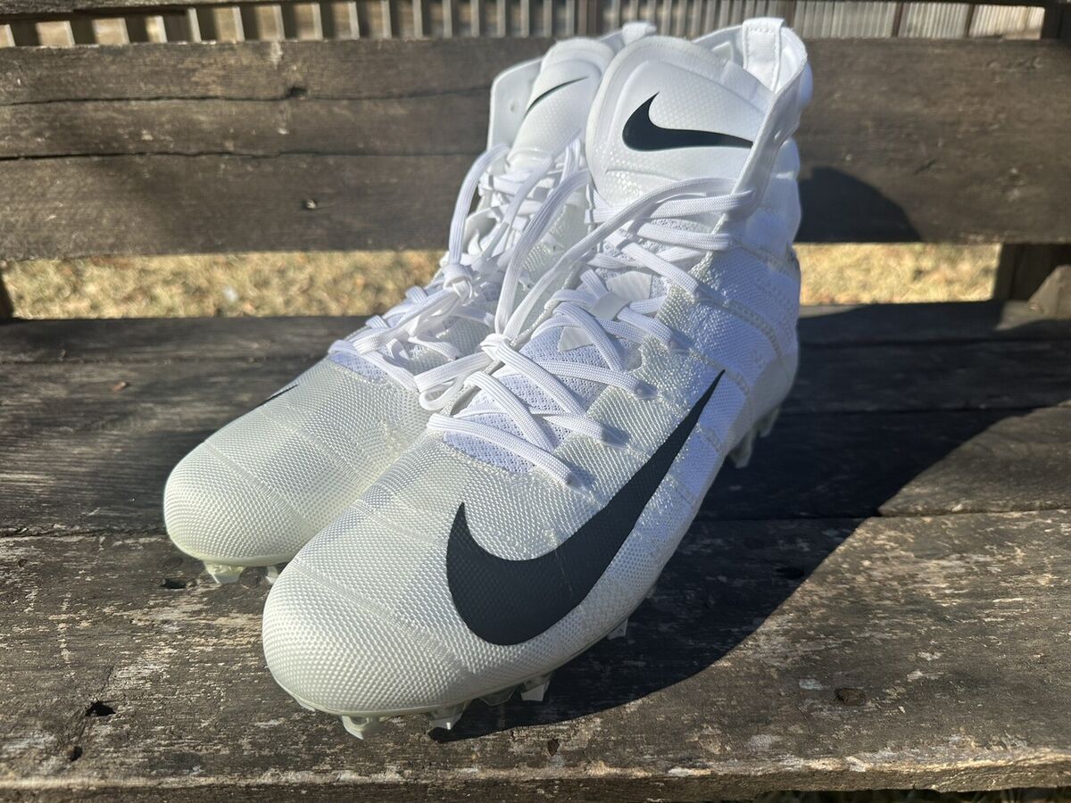 Nike Vapor Untouchable 3 Elite Cleats White (AO3006-100 Nike Vapor Untouchable 3 Elite Cleats White (AO3006-100
