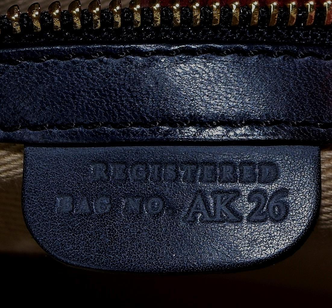 Ghurka グルカ No.66 ROVER Ghurka Rover No. 66 Midnight Navy Blue Leather Handbag NWT