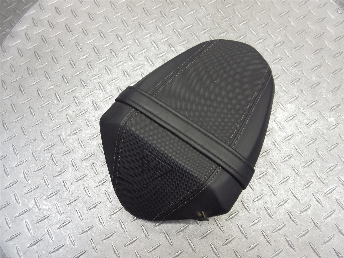 Street triple rs pillion cheap seat
