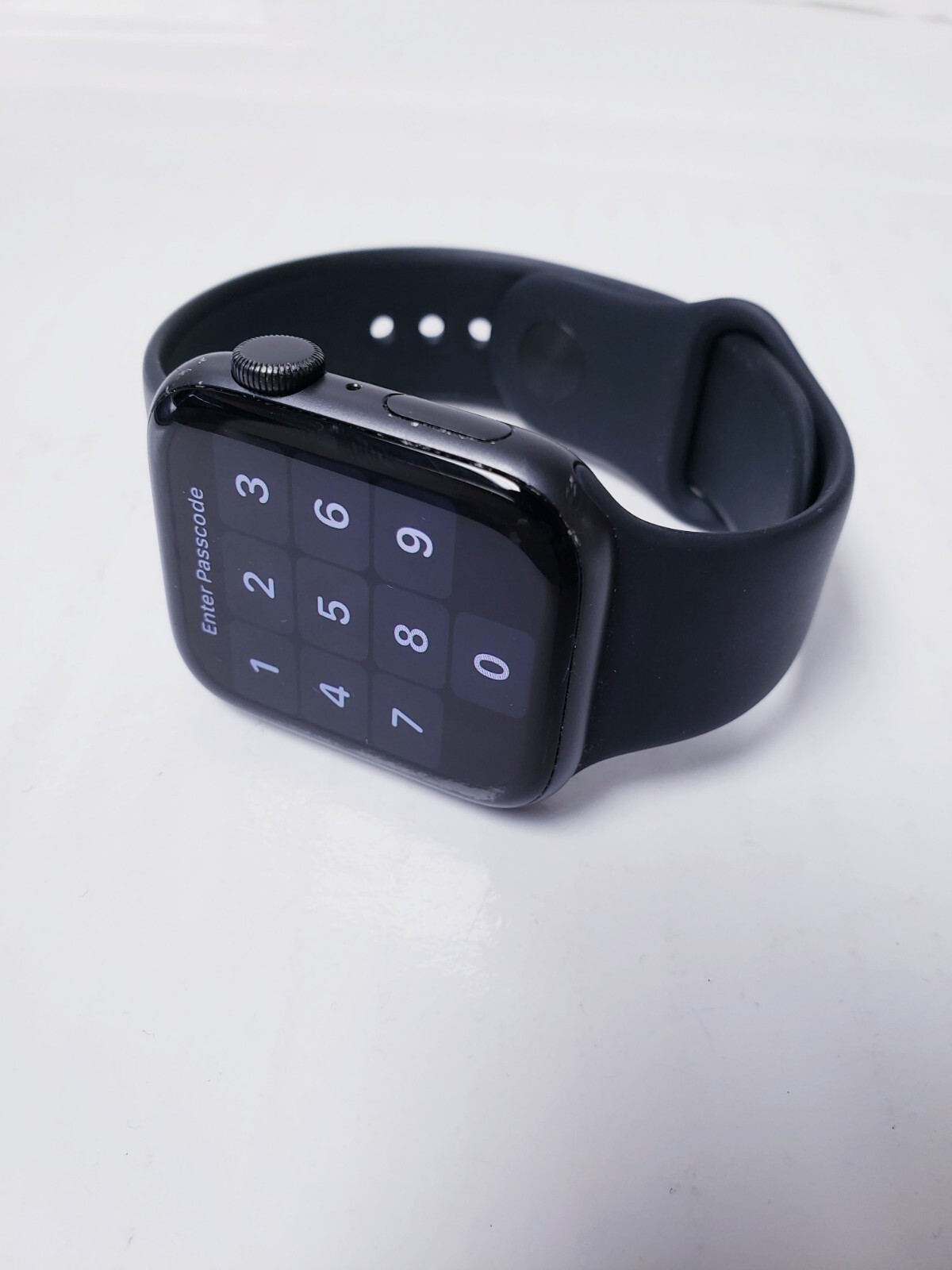 Apple Watch SE 44mm Space Gray with Black Bands Replacement Parts-image