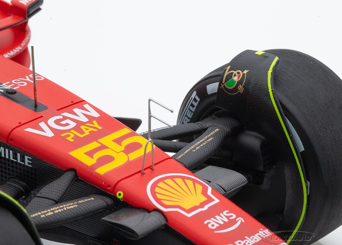 Miniature LOOKSMART 1/18 Ferrari SF-23 - GP Italie 2023 - Carlos Sainz - Résine