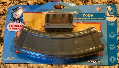New 2000 Vintage Thomas & Friends ERTL Toby Die-Cast Engine with 4 Curved Tracks