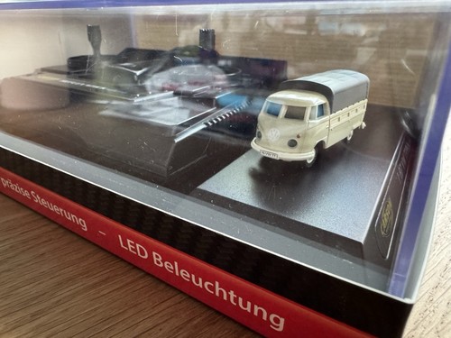Carson 504117 VW T1 Bus Pritsche 2.4G 1:87 RTR - Bild 1 von 4
