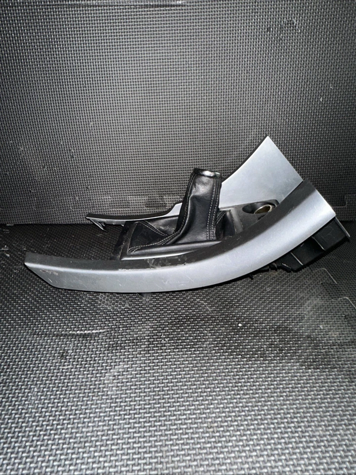 Scion TC 2006 consola central palanca de cambios bisel OEM Foto 4 de 4