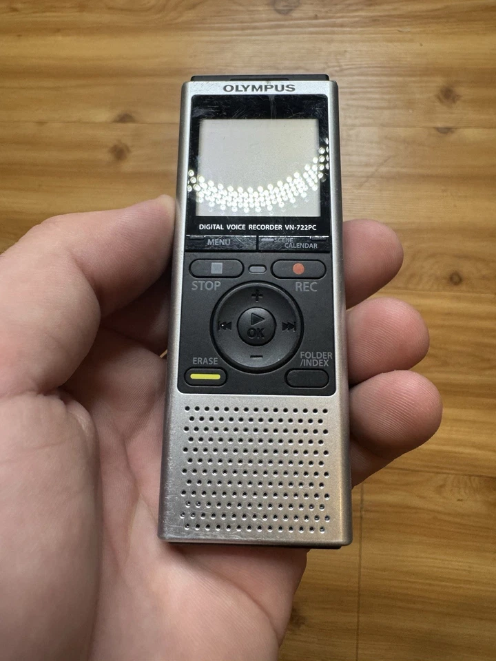 Olympus VN-722PC Digital Voice Recorder Dictation Machine Silver Black - Image 2 of 4