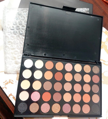 POPFEEL Pressed Powder Eyeshadow Palette Matte Shimmer Neutral Brown 1.4oz E40