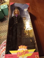 Mattel Pilot Barbie Doll - Special Edition (24017).    1230