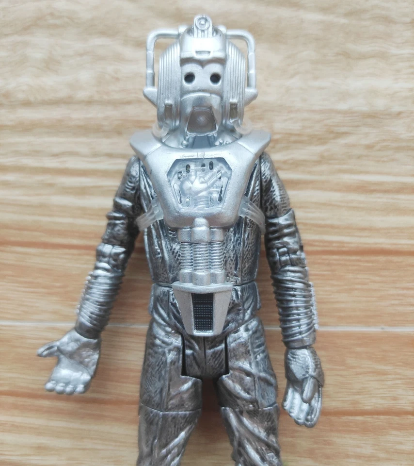 Figura de acción Doctor Who Cyberman 5,5" antigua suelta A1 Foto 4 de 4