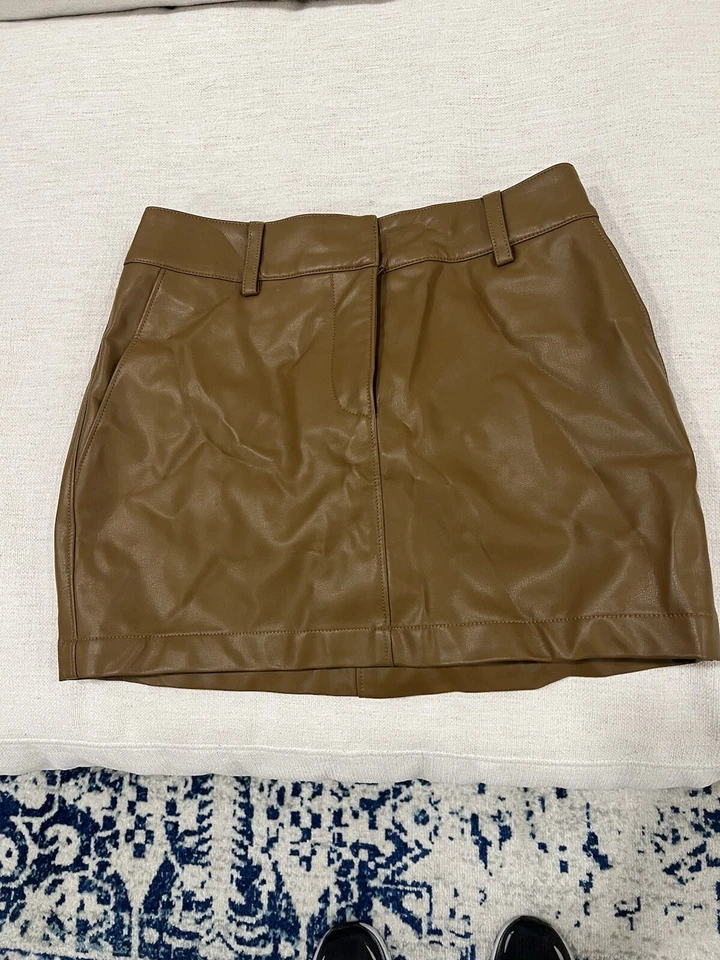 Женская веганская кожаная мини-юбка Amanda Uprichard с двумя карманами коричневая размер P (XS) - Изображение 4 из 4