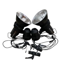  2 Calumet Genesis 200 Portable Studio Photography Lights Flash Heads READ