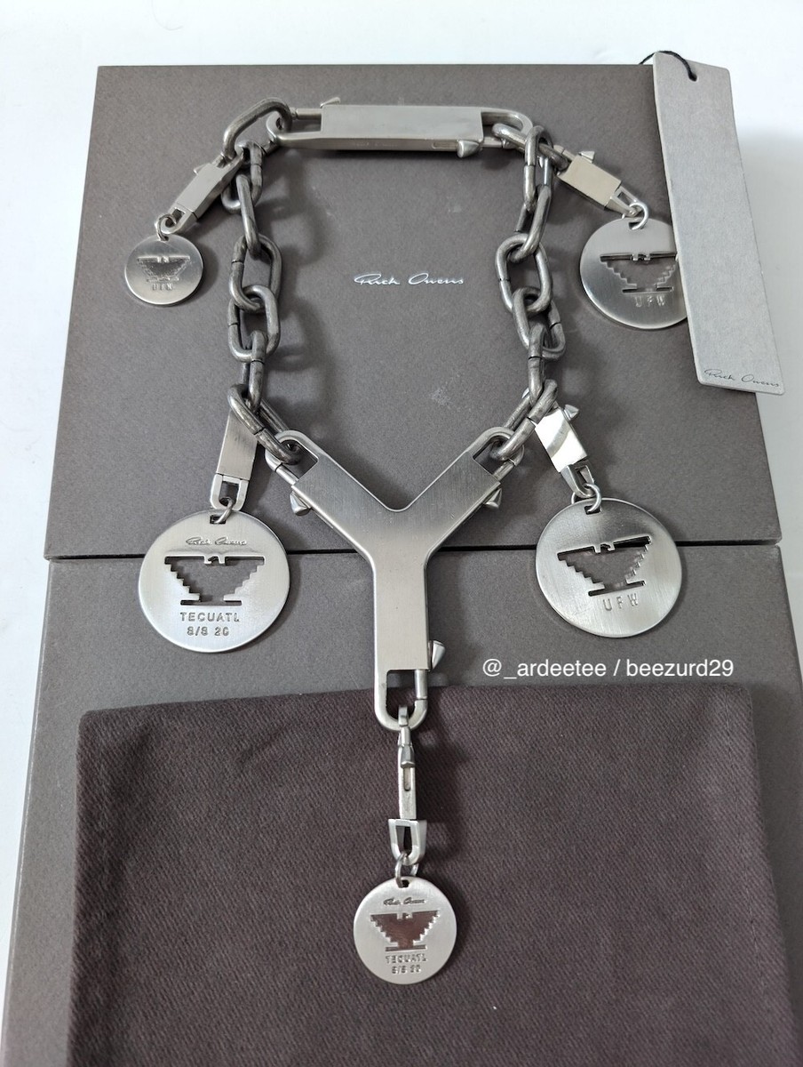 RICK OWENS RARE SS20 TECUATL RUNWAY CERBERUS UFW CHARMS RICK OWENS RARE SS20 TECUATL RUNWAY CERBERUS UFW CHARMS