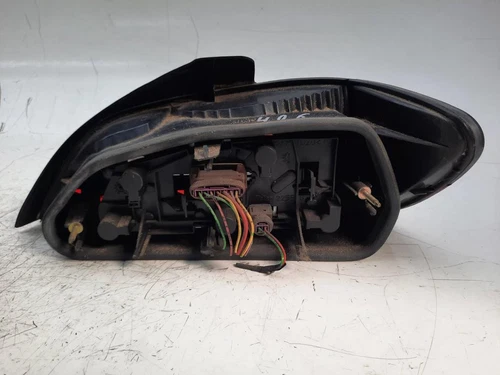 9644652677 Piloto Trasero Izquierdo para PEUGEOT 406 BERLINA (S1/S2) * 2094919 - Imagen 1 de 1