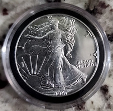 1987 American Silver Eagle Uncirculated 1oz .999 Fine Silver