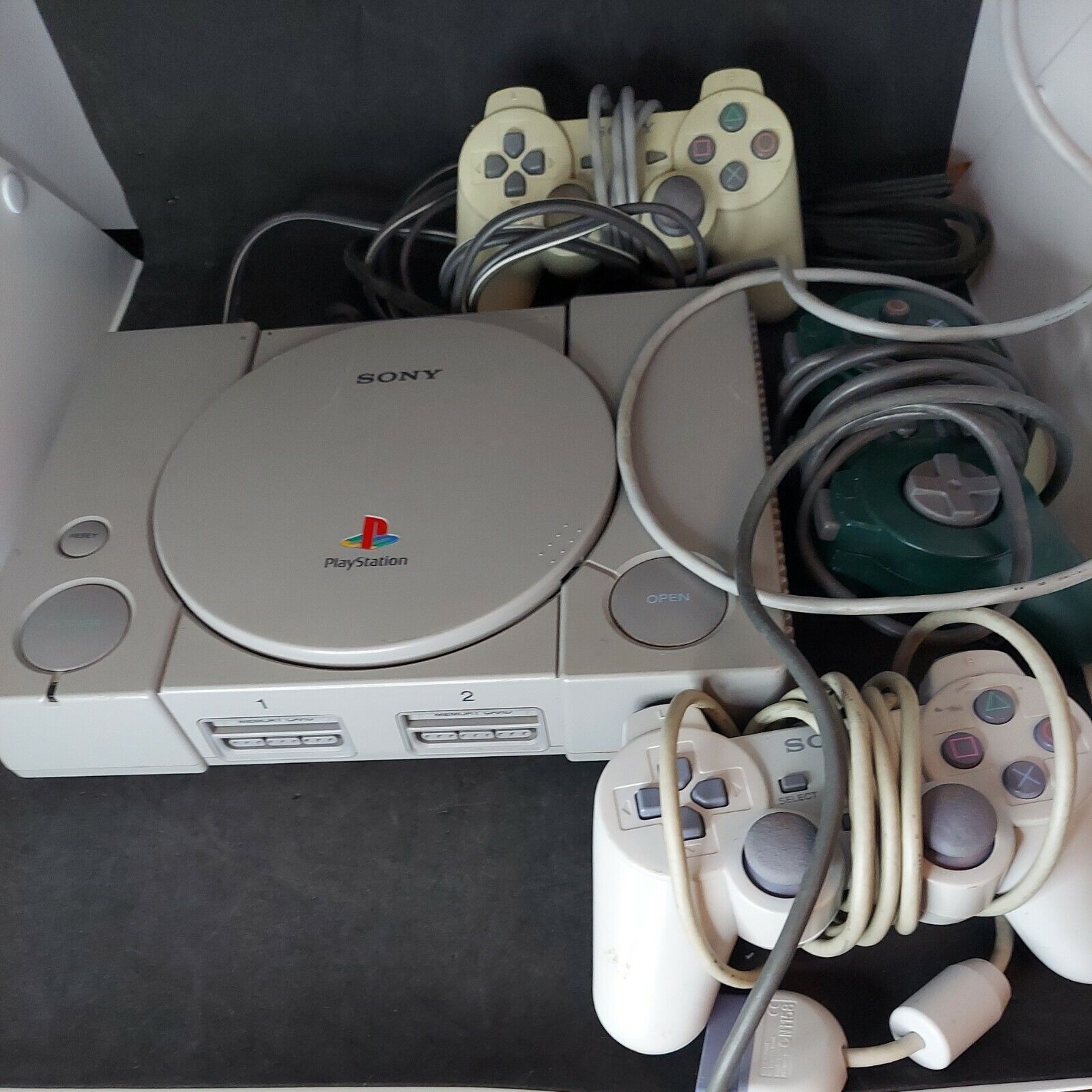 Sony Playstation 1 PS1 Console SCPH-9001 with Cables, Controllers