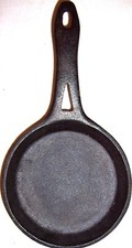 RUFFHEWN Cast Iron Frying Pan 5" Pre-Seasoned #5 Skillet