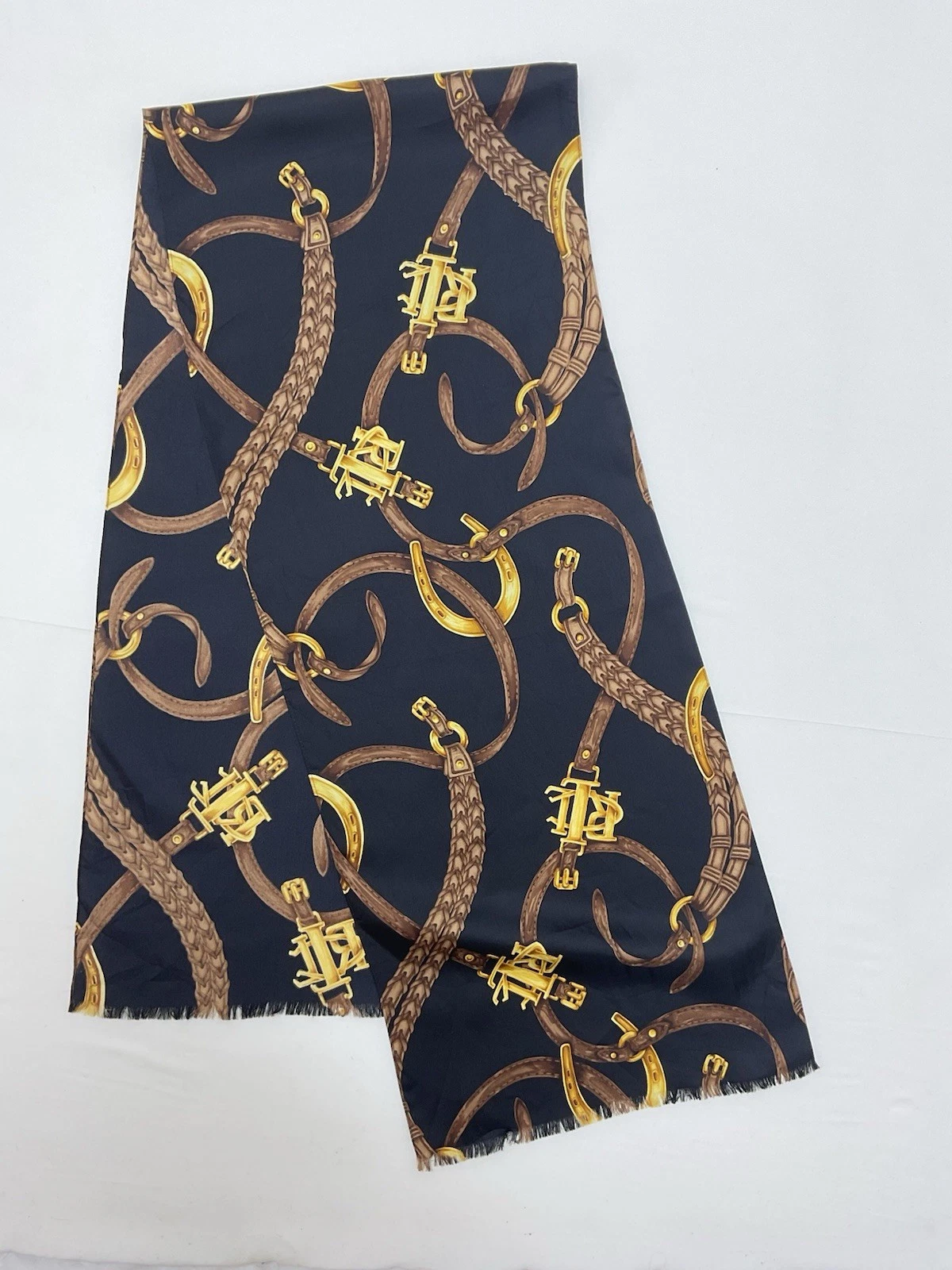 LUXURIOUS men’s High End Silk Satin Black Scarf W Equestrian Belt Motifs 59"/12
Opens in a new windo