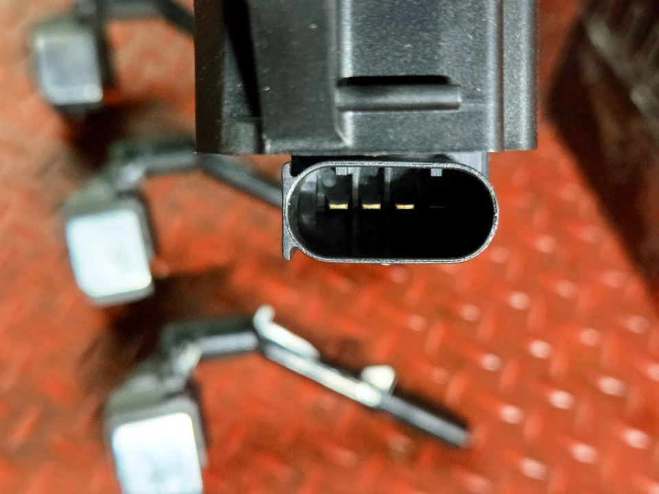 Bobina de encendido 4x 2013-2020 para Mercedes-Benz B250 C300 C350E C350E Infiniti Q50 Foto 4 de 4