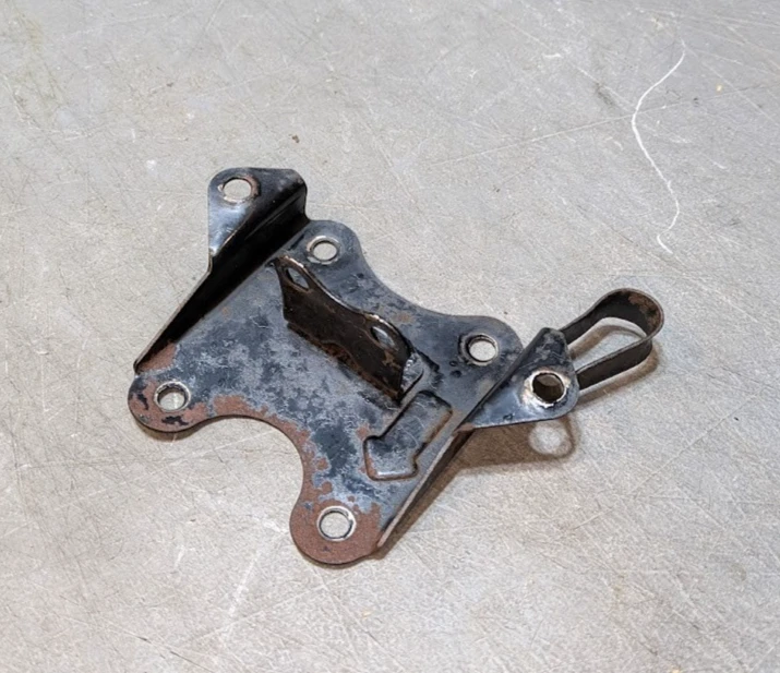 Soporte de montaje de guardabarros delantero Yamaha DT100 MX100 1977-1983 Foto 2 de 2