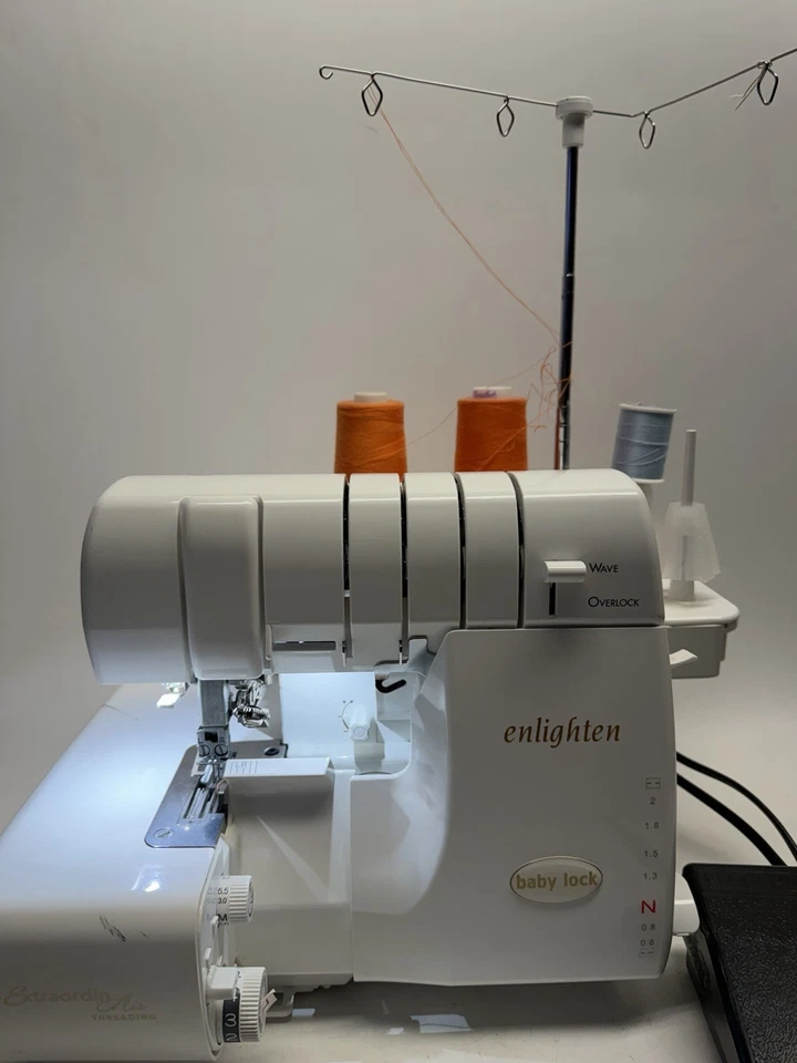 VINTAGE Baby Lock Enlighten Serger | BLE3ATW-2 Made in Japan - Image 4 of 4